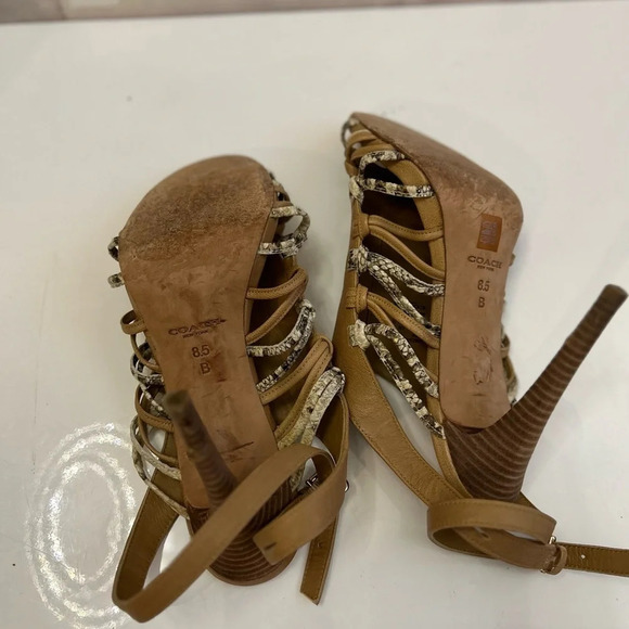 . Coach Jody Veg Leather Print Python Sandals Natural size 8.5 - Picture 6 of 6